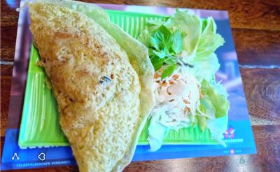 219. Bánh Xèo mit Crevetten & Poulet